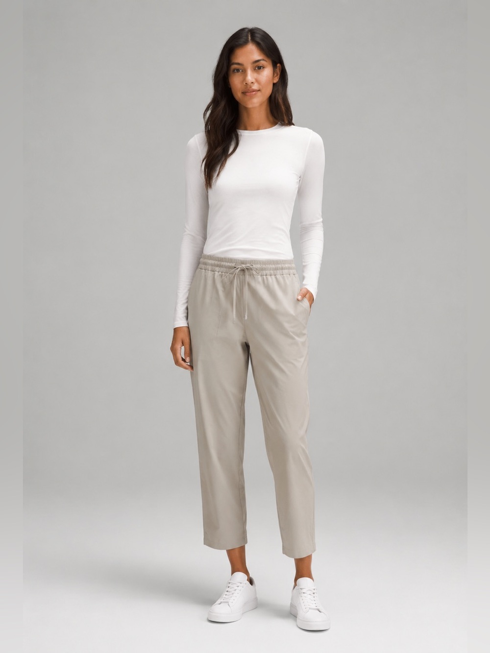 Lululemon Tapered-Leg Mid-Rise Crop Luxtreme Riverstone Size Small